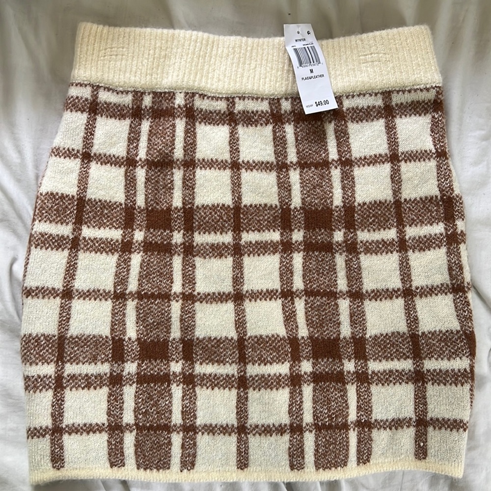 Tan and brown wool plad skirt